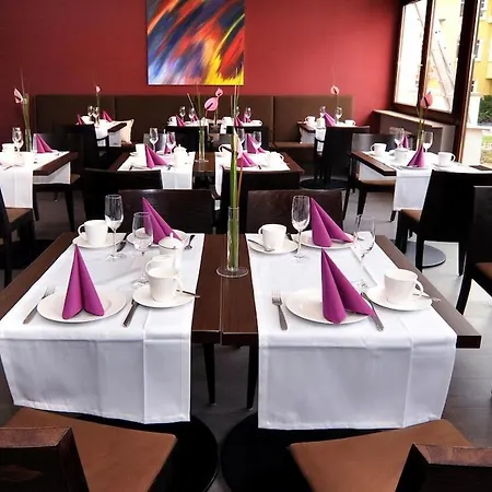 Schweizer Hof 호텔