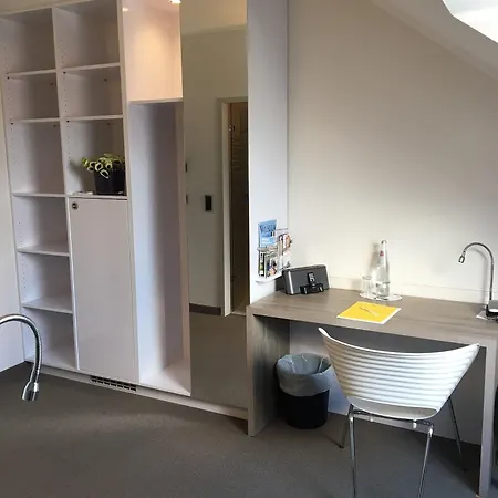 Schweizer Hof 호텔