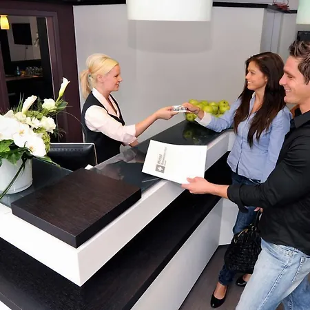 Schweizer Hof 3* Kassel