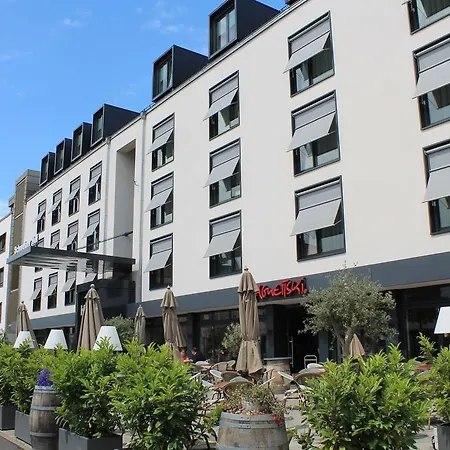 Schweizer Hof 호텔 3*