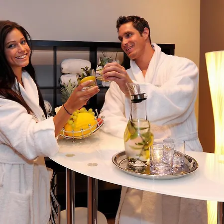 호텔 Schweizer Hof 3*