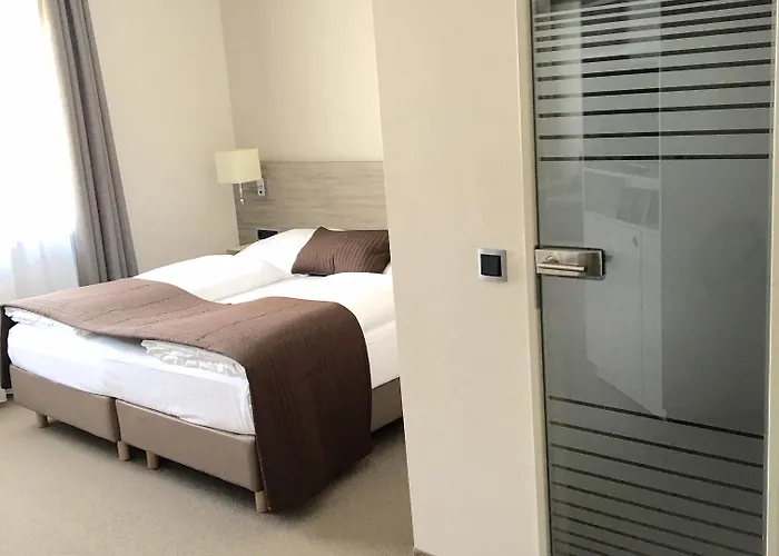 Schweizer Hof 3* Kassel