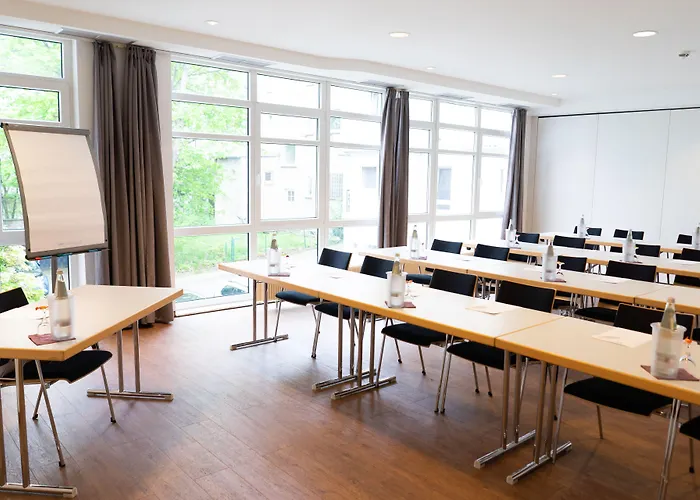 Schweizer Hof Hotel 3*