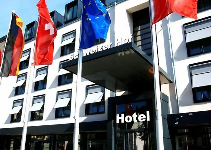 Schweizer Hof Hotel 3*